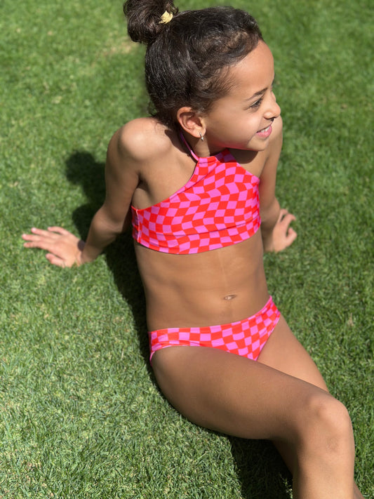 Berries chess (neck strap)