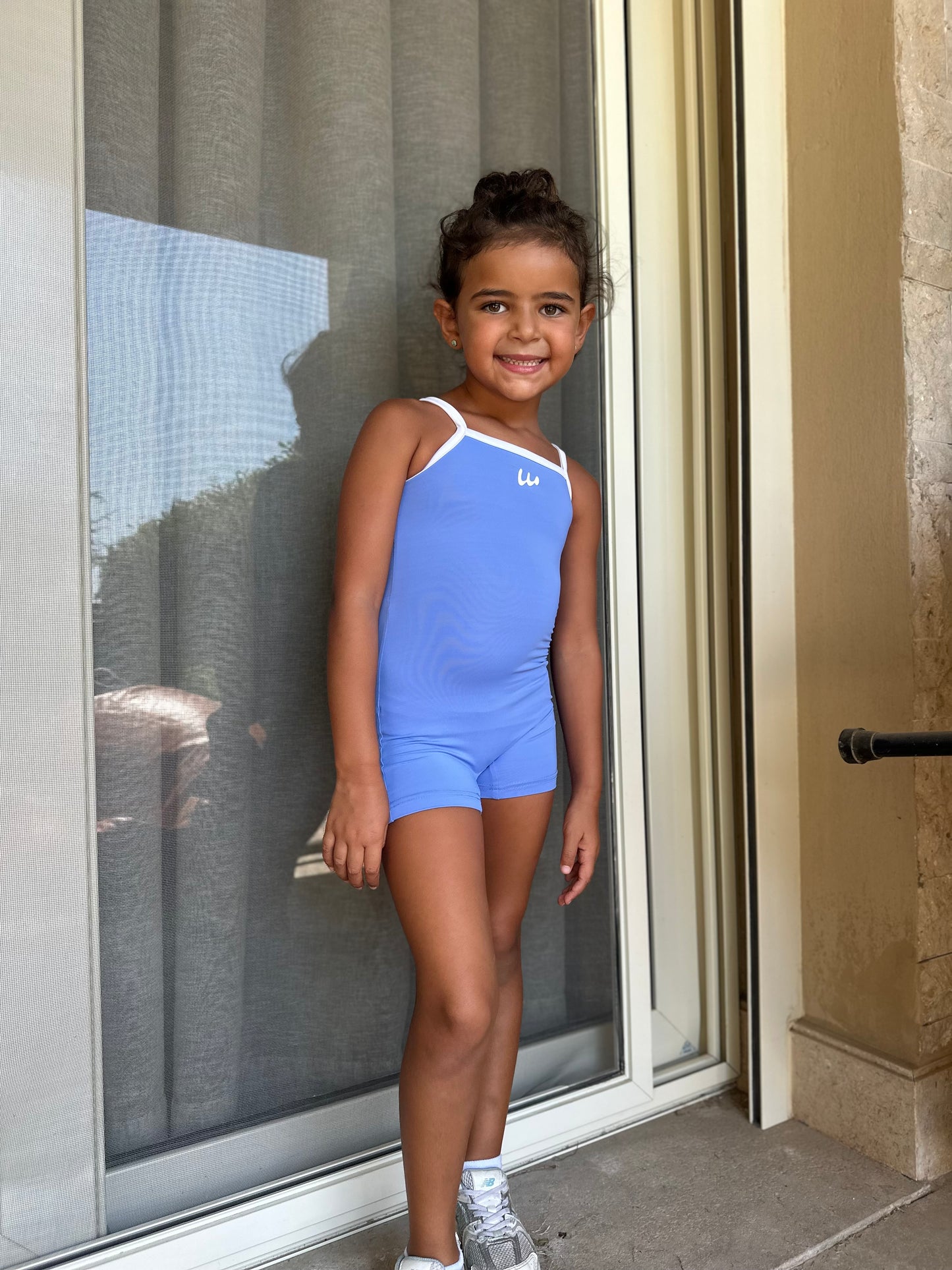 The Must Have bodysuit (pink/blue)